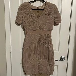Burberry cocktail sheath dress with plisse detail - a work of art